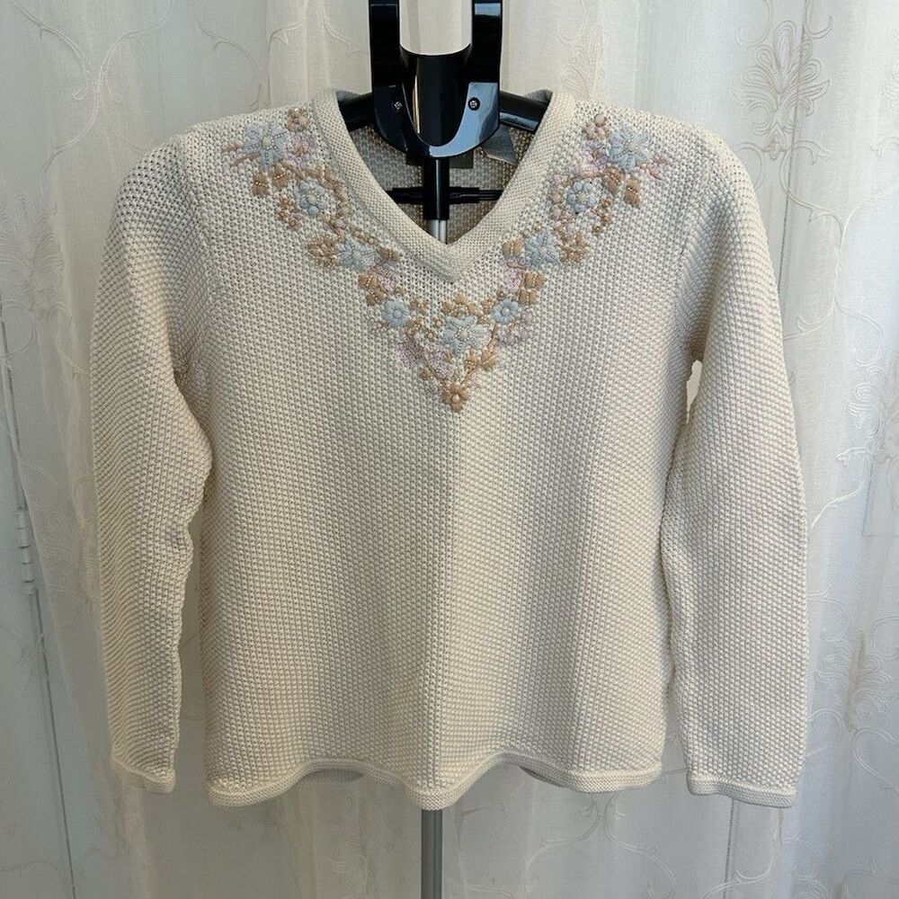 Vtg Liz Claiborne Lizwear Sweater Cream Floral Pearl V-Neck Embroidered Size M